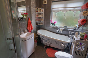 Bathroom- click for photo gallery